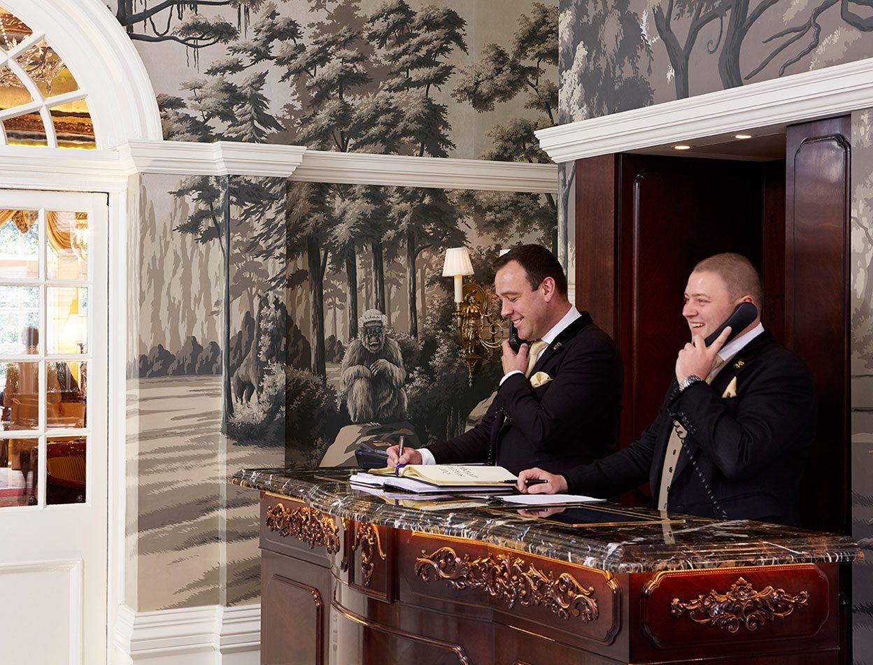 fromental-the-goring-hotel-concierge-desk