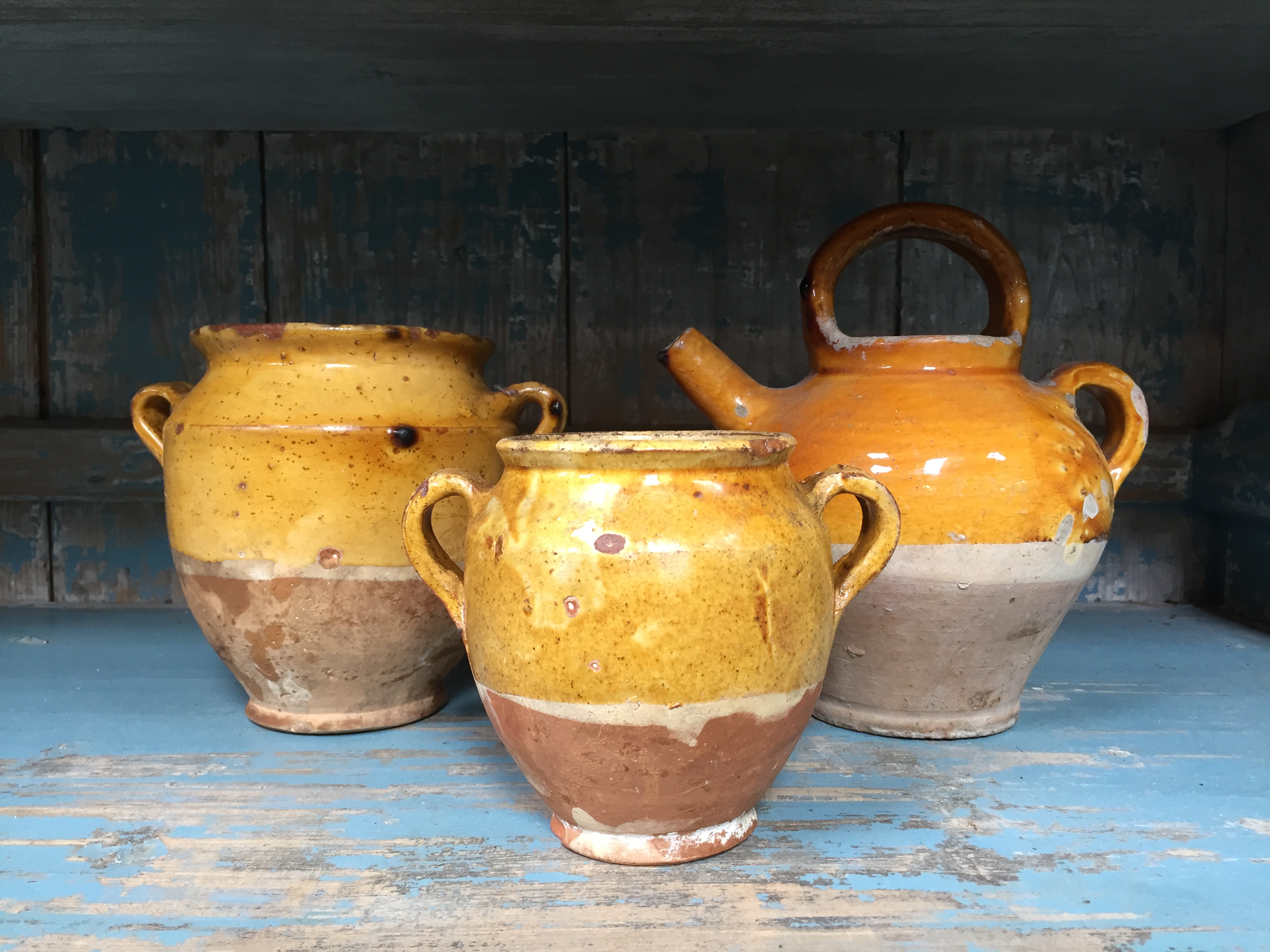 the-antiques-diva-yellow-confit-pots